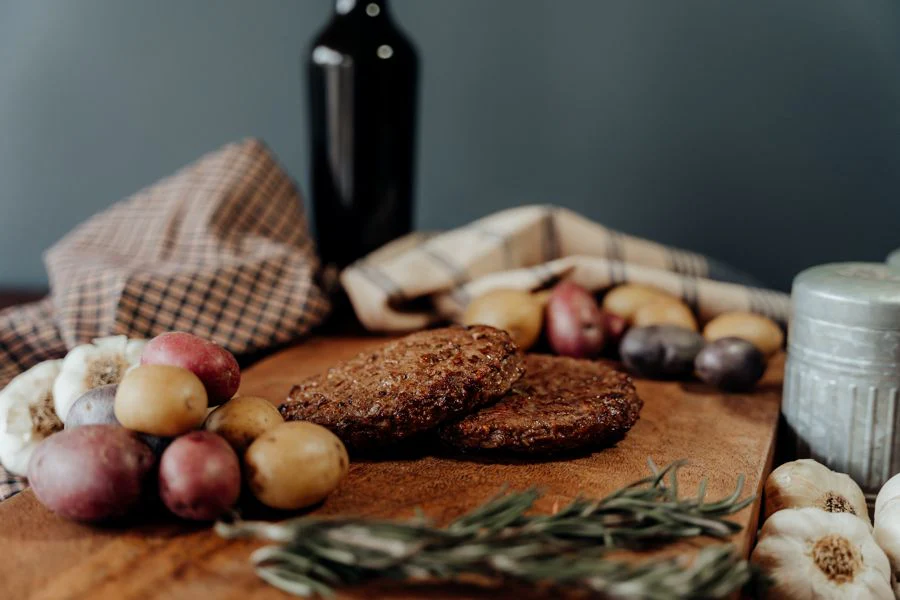 75% Lean Beef Patties - 2 (6 oz) patties - Image 2