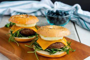 Beef Breakfast Polish Sausage Sliders - 6 (3 oz) patties - Image 3