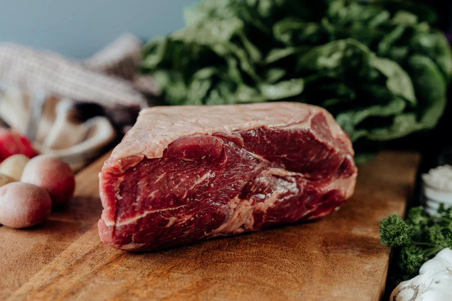 Beef Center Cut Shoulder Roast - 3 lbs - Image 2