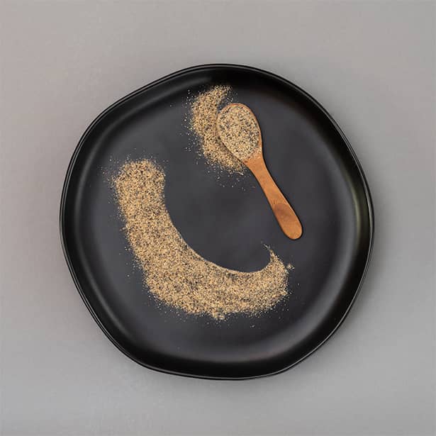 Black Garlic Ramen Pepper - Image 2