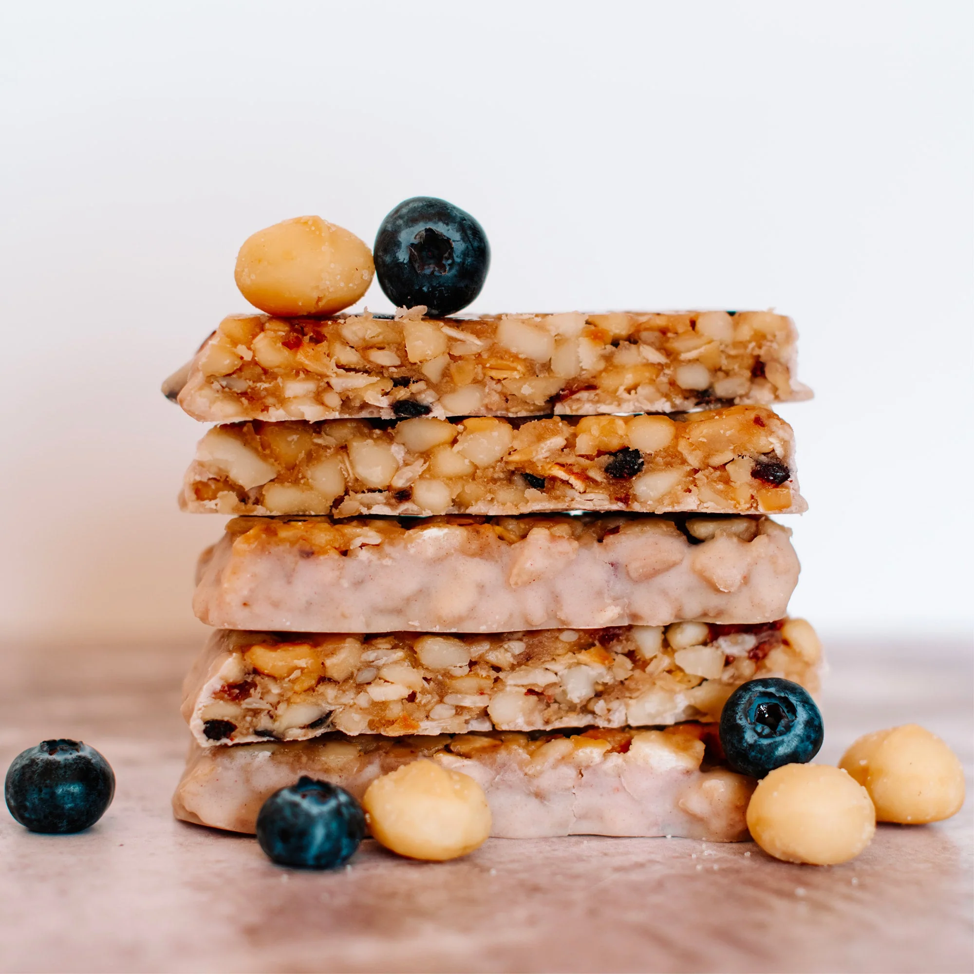Blueberry White Chocolate Macadamia Nut Snack Bar (12 Bars) - Image 8