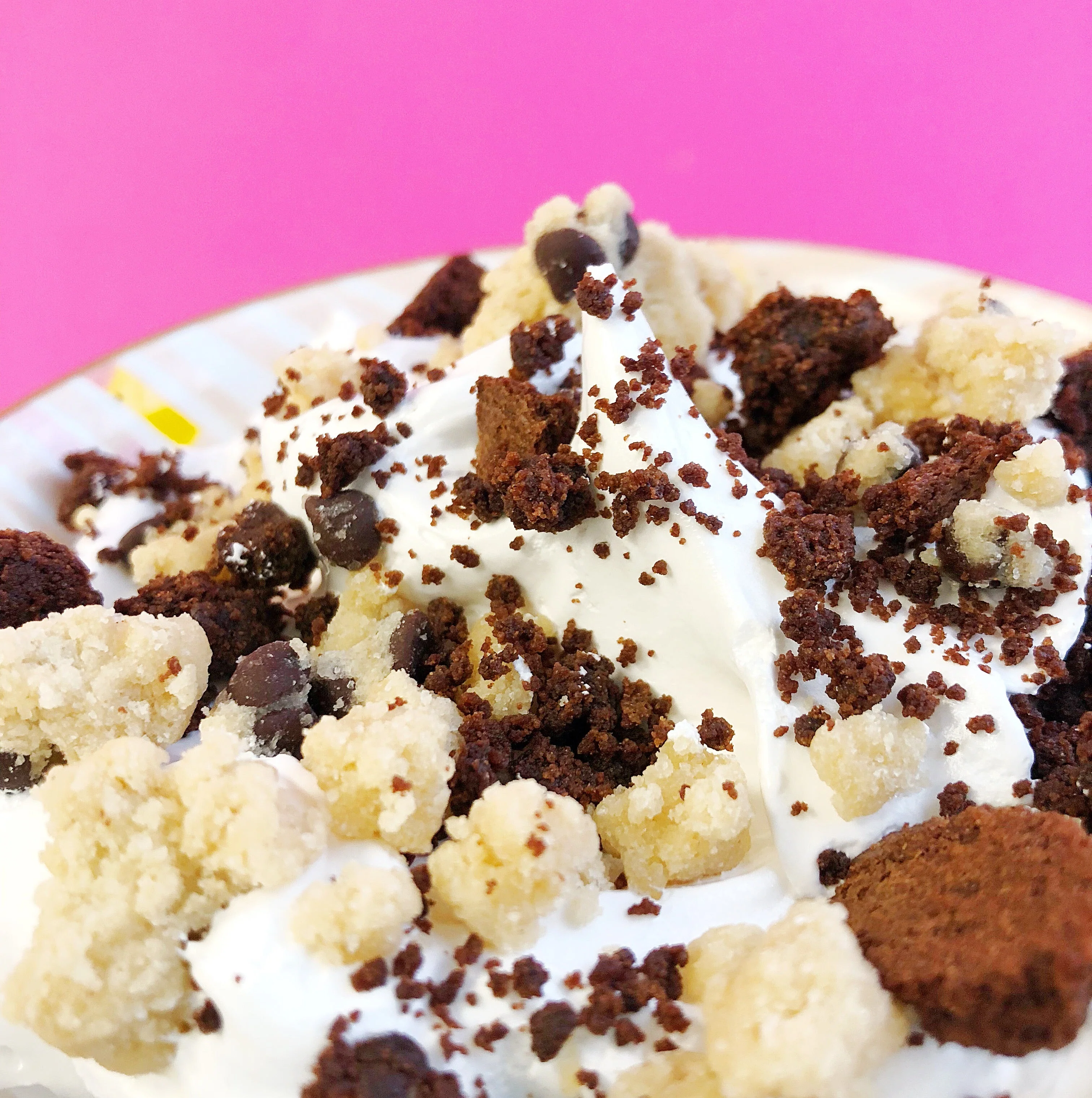 Brookie Dough OMG (Ooey Marshmallow Goodness) - Image 6