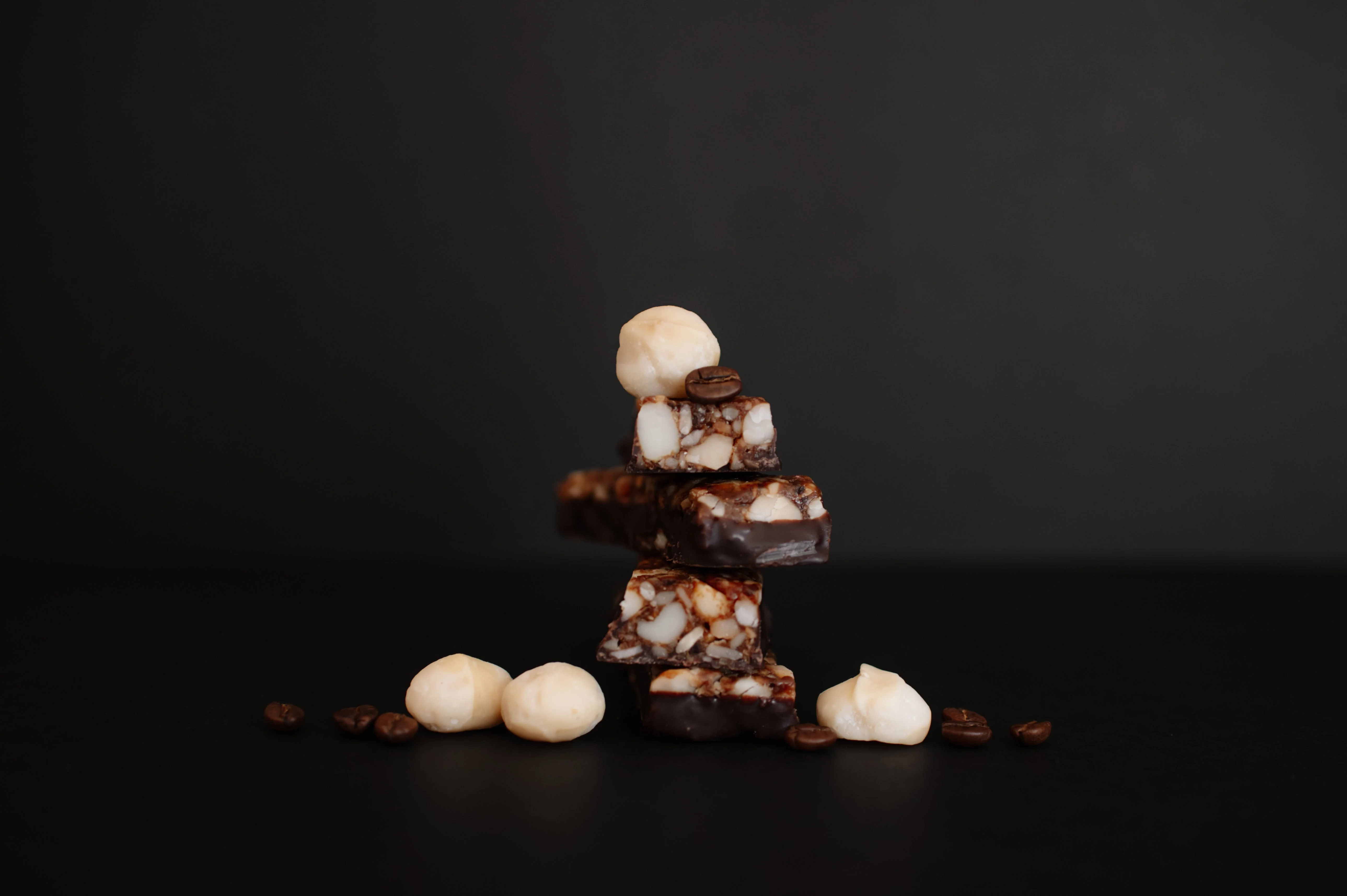 Caramel Mocha Macadamia Nut Snack Bar (Dan Mace's BRU Bar) (12 Bars) - Image 9