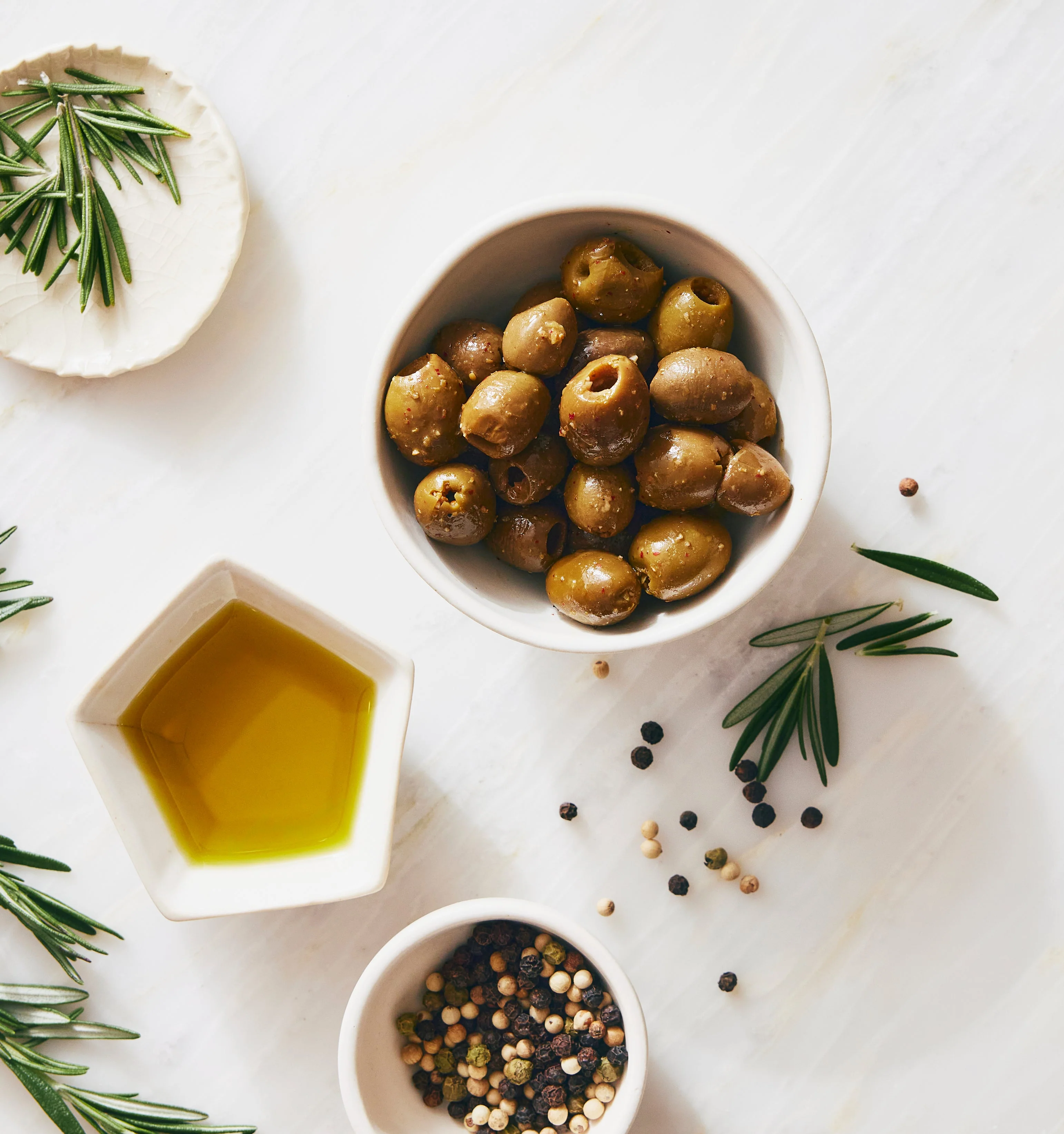 Coriander and Pink Pepper Green Olives - Image 3