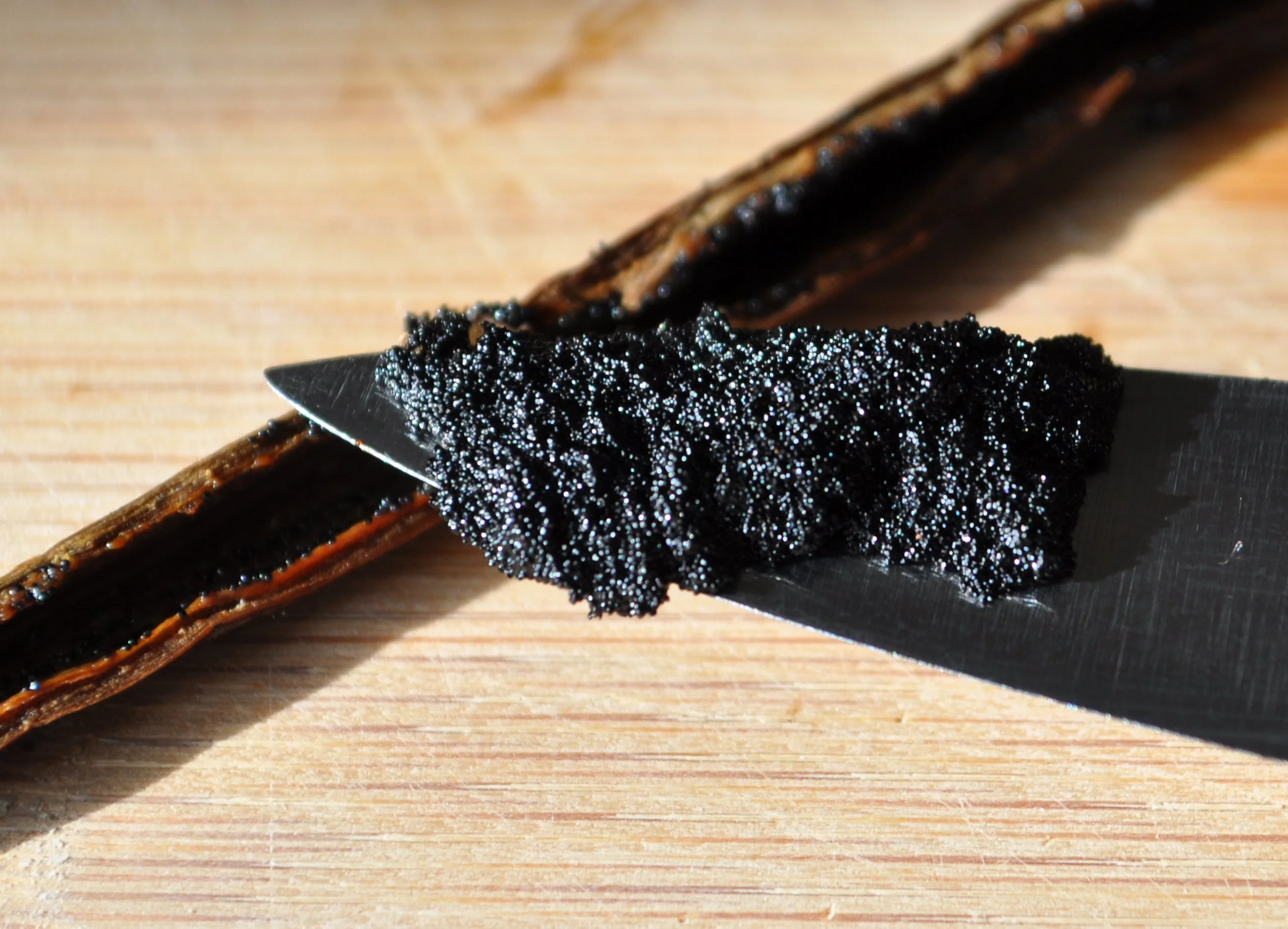 Costa Rica Vanilla Beans - Whole Grade A Hybrid Vanilla Pods for Vanilla Extract and Baking - Image 5