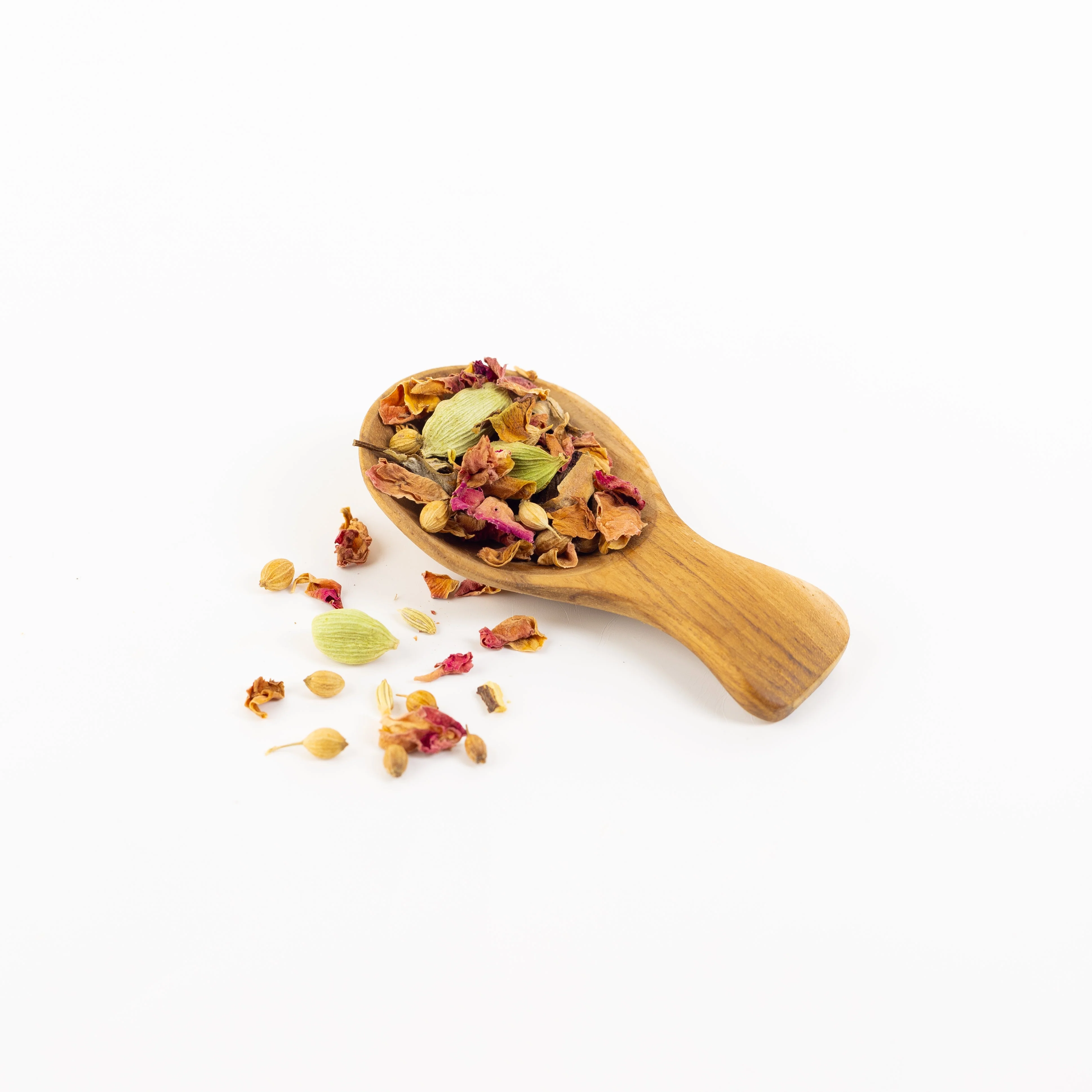 Cup-It-Cool Tea | Organic Rose & Licorice Herbs Tea Blend - Image 4