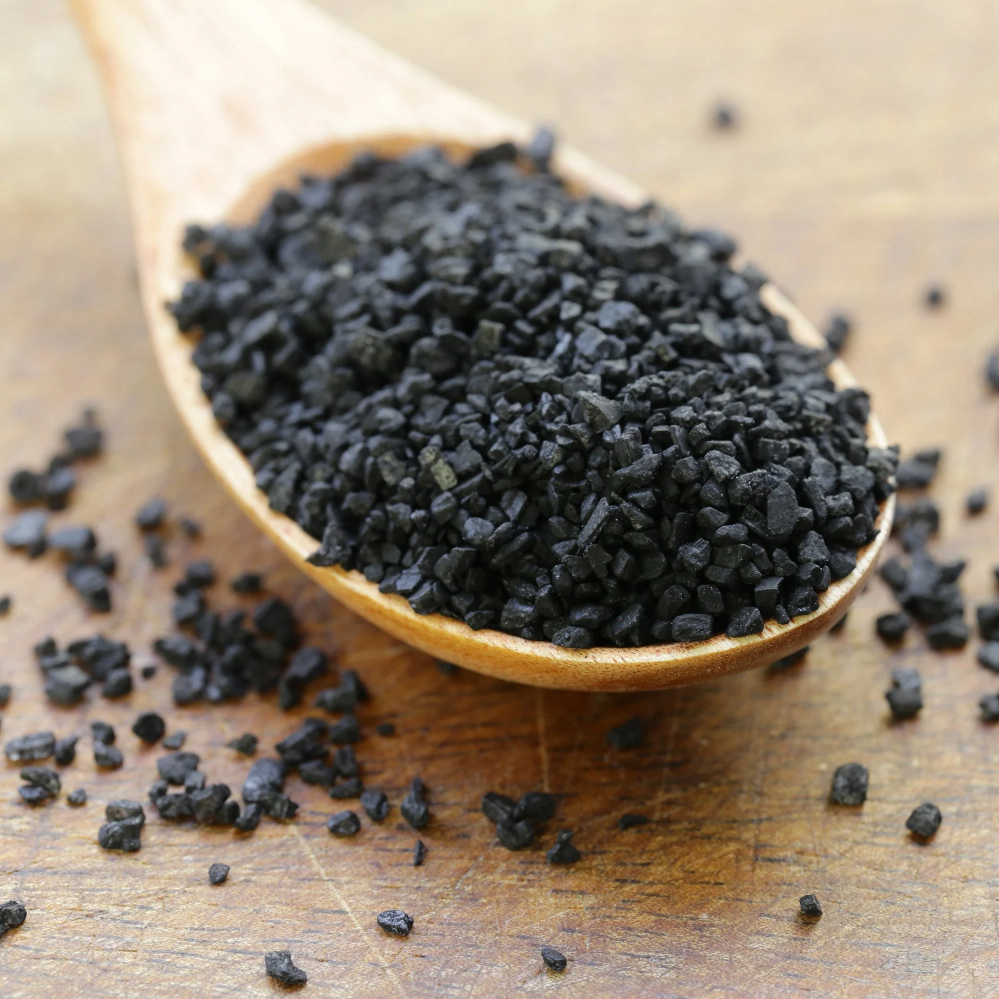 Hawaiian Black Lava Salt (Medium Grain) - Image 7