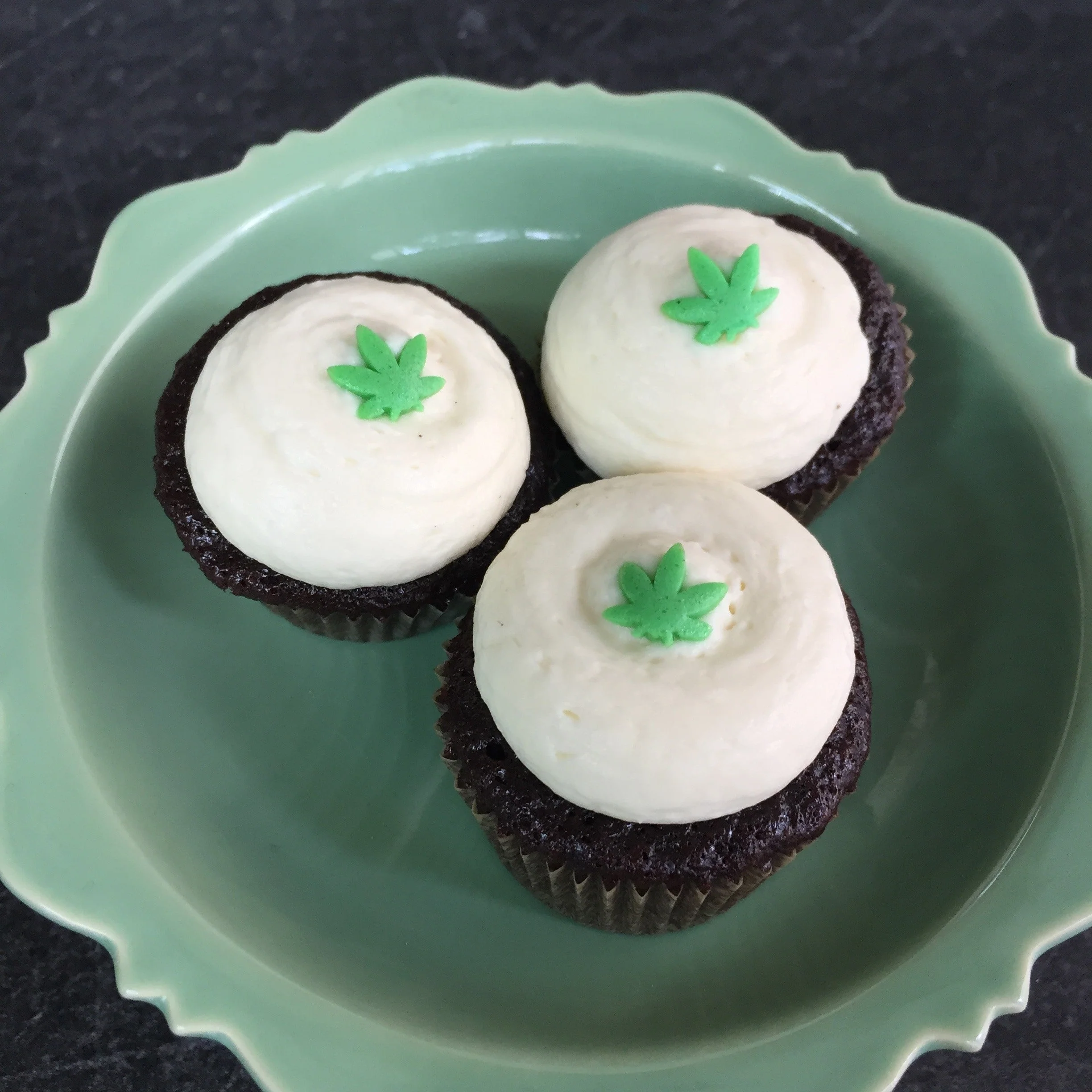 Hemp Leaf Sprinkles (CBD & THC Free) - Image 11