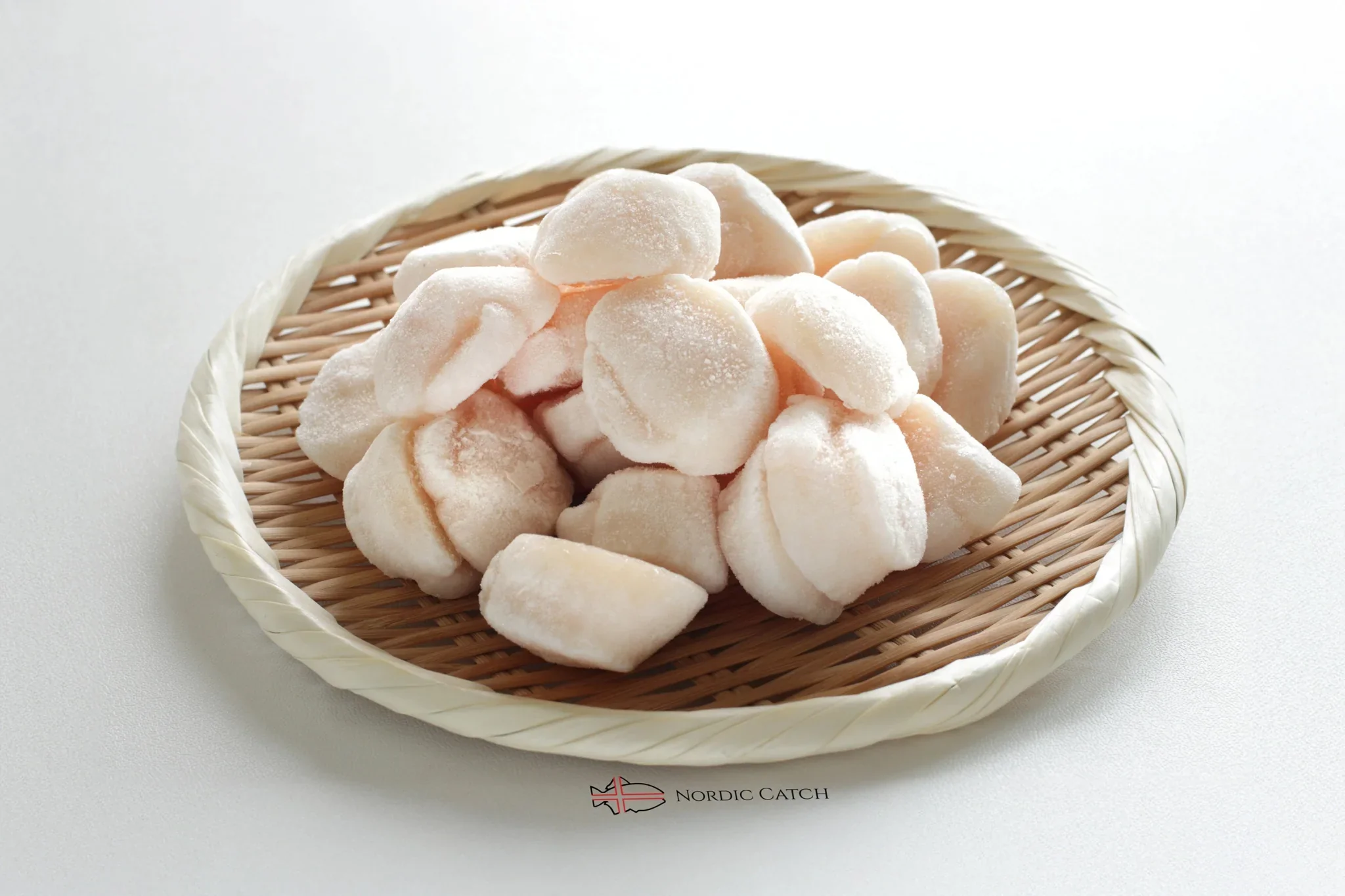 Hokkaido Scallops, Dry Large 21-25 Size (2.2LB Bulk Case) - Image 2