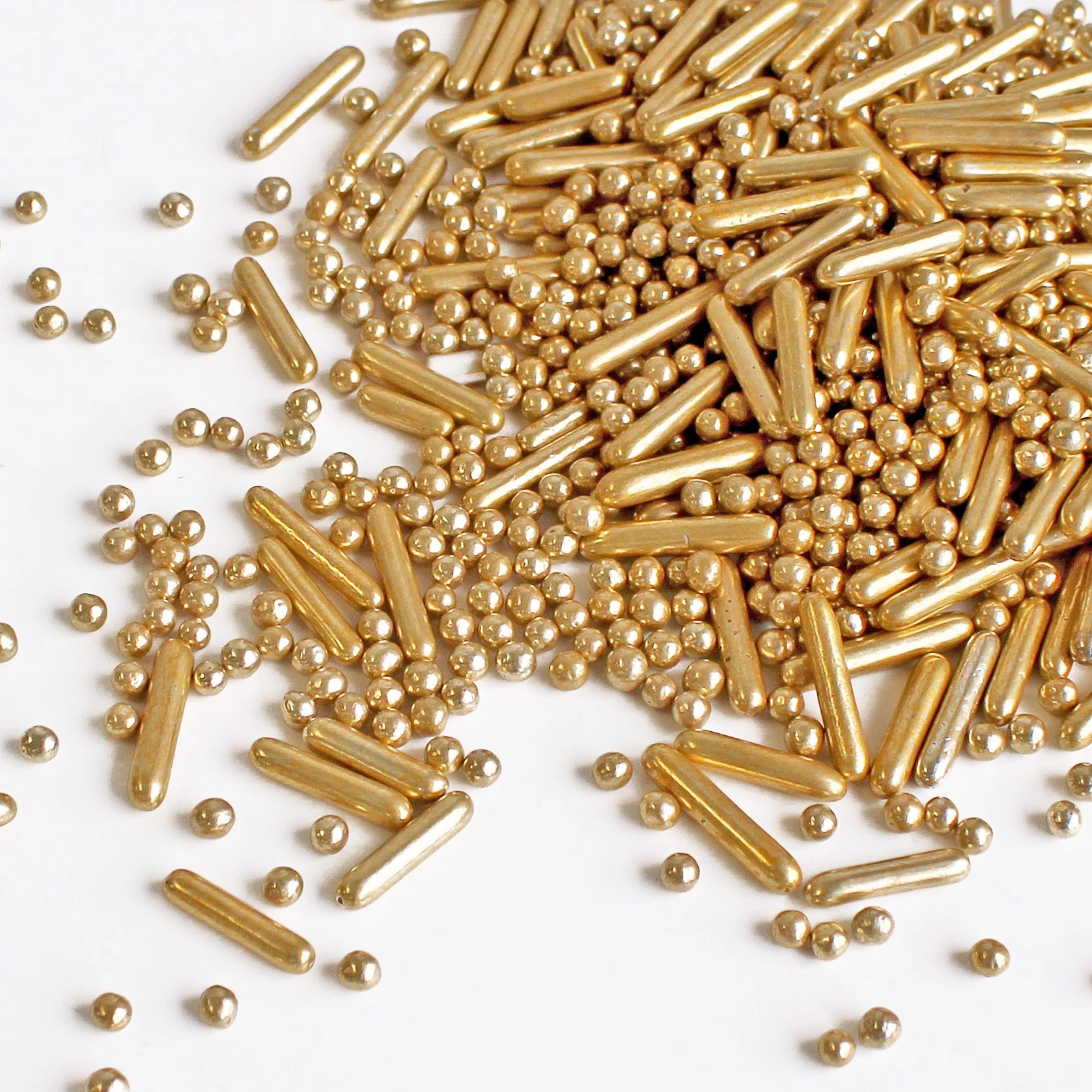 Mixed Gold Dragees - Image 2