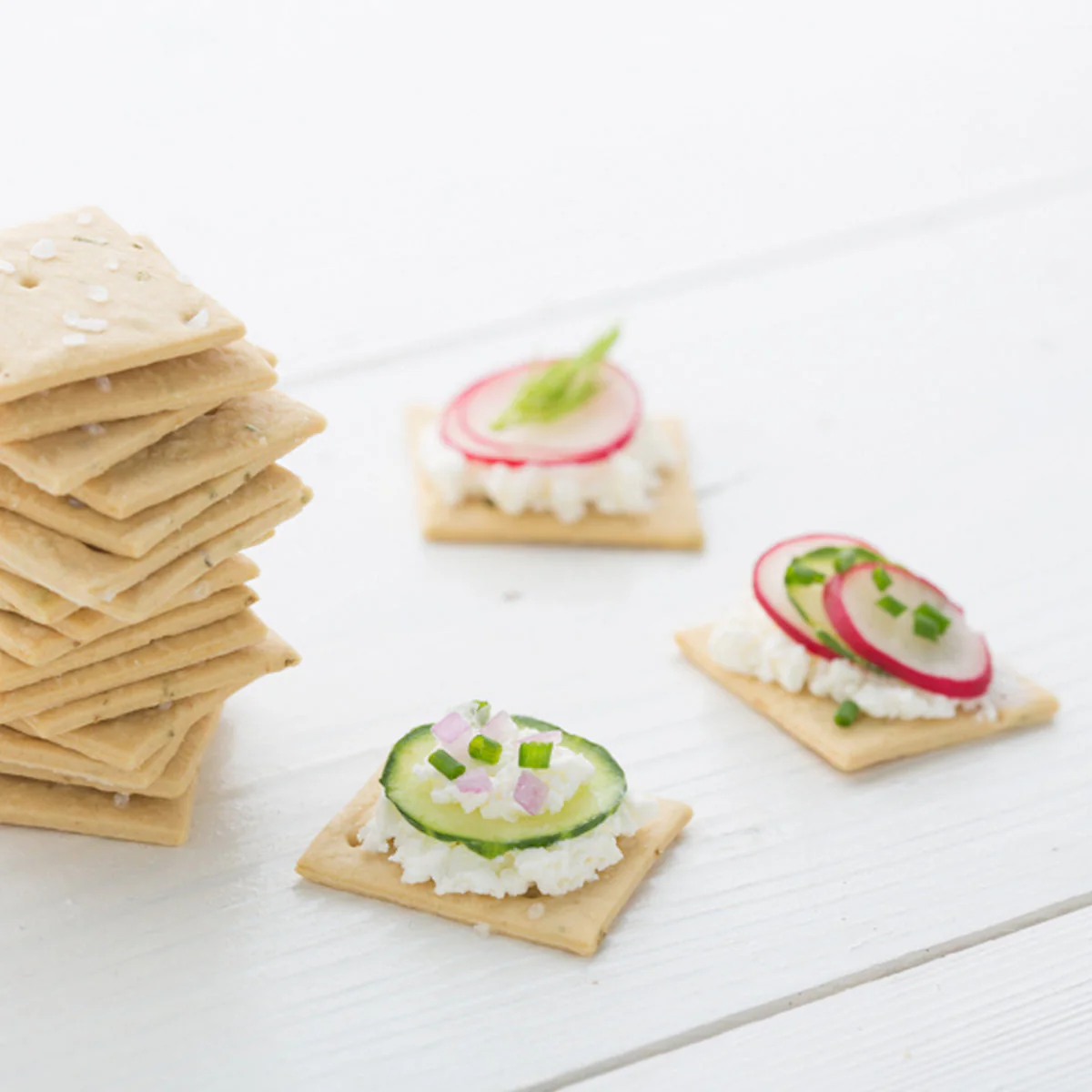 Organic Einkorn Sourdough Rosemary Crackers - Image 5