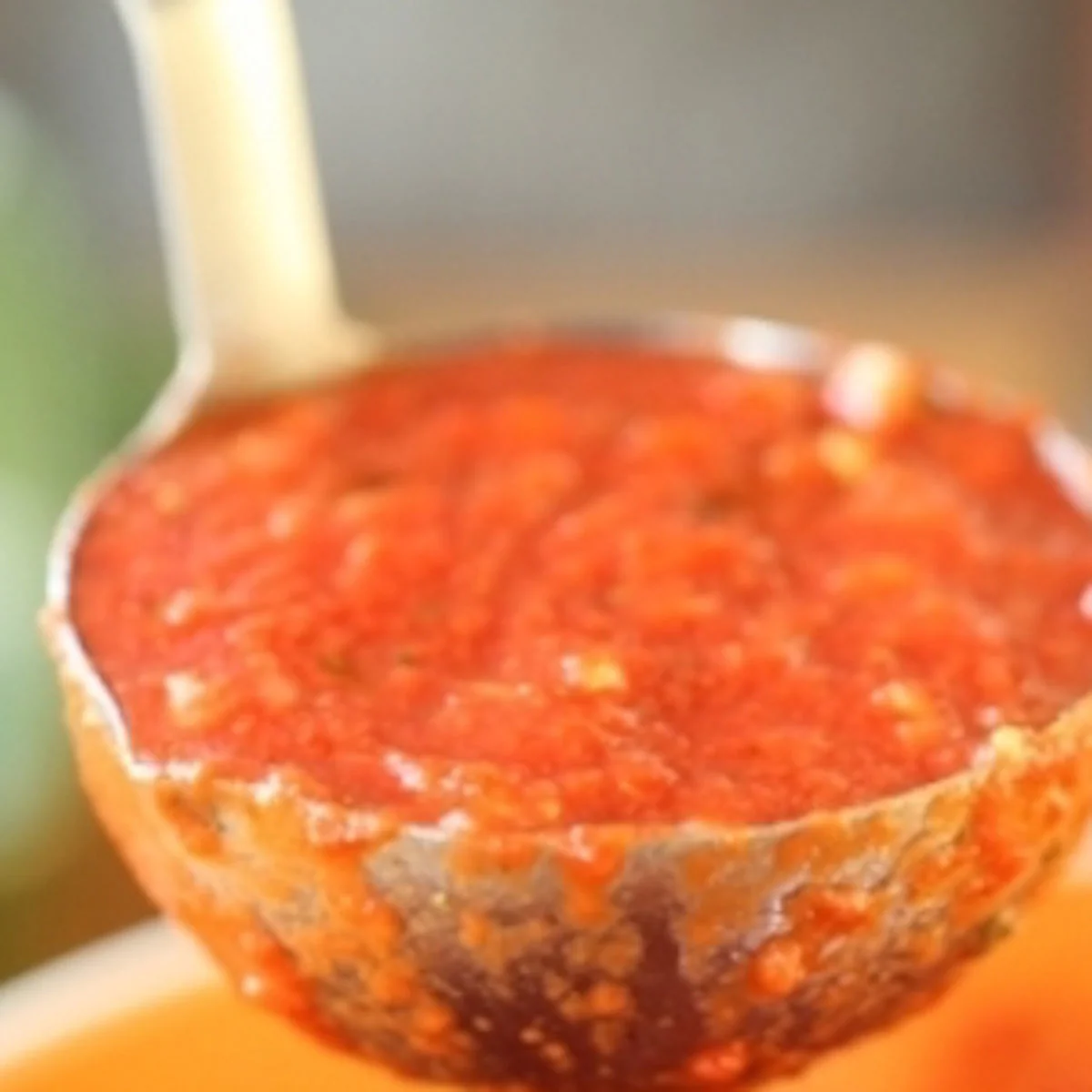 Organic Italian Whole Peeled Tomatoes - Image 4