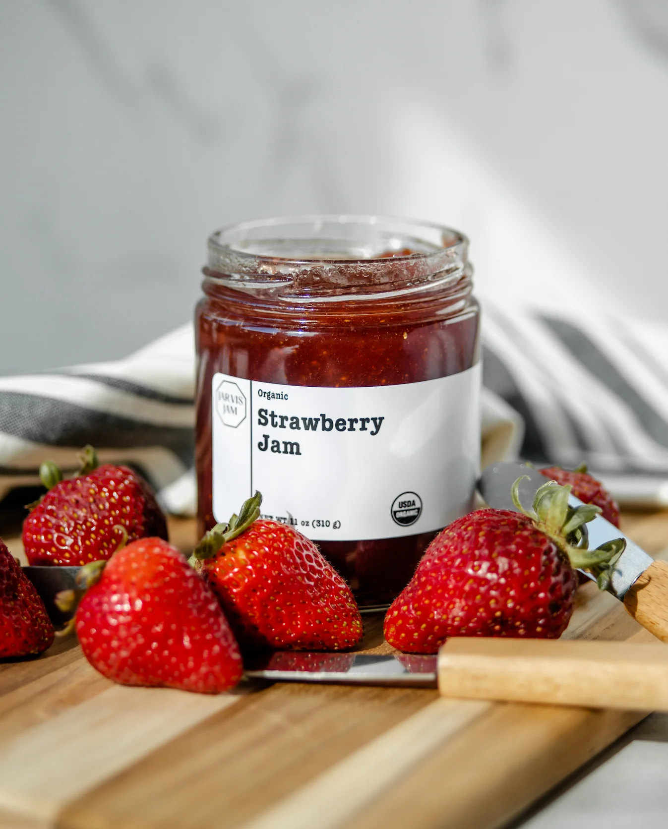 Organic Strawberry Jam - Image 4