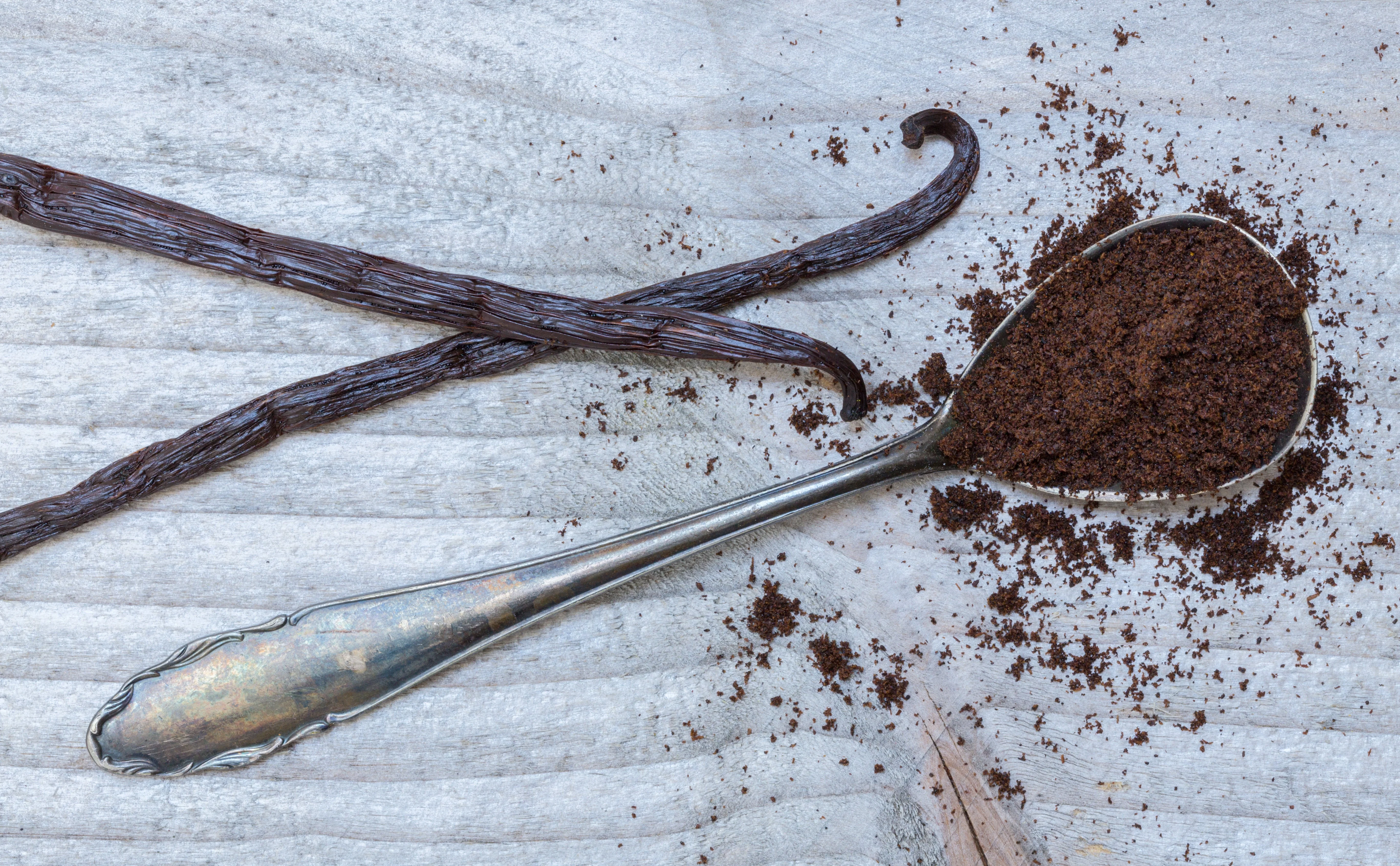 Organic Vanilla Bean Powder - Pure Ground Madagascar Vanilla Powder - Image 5