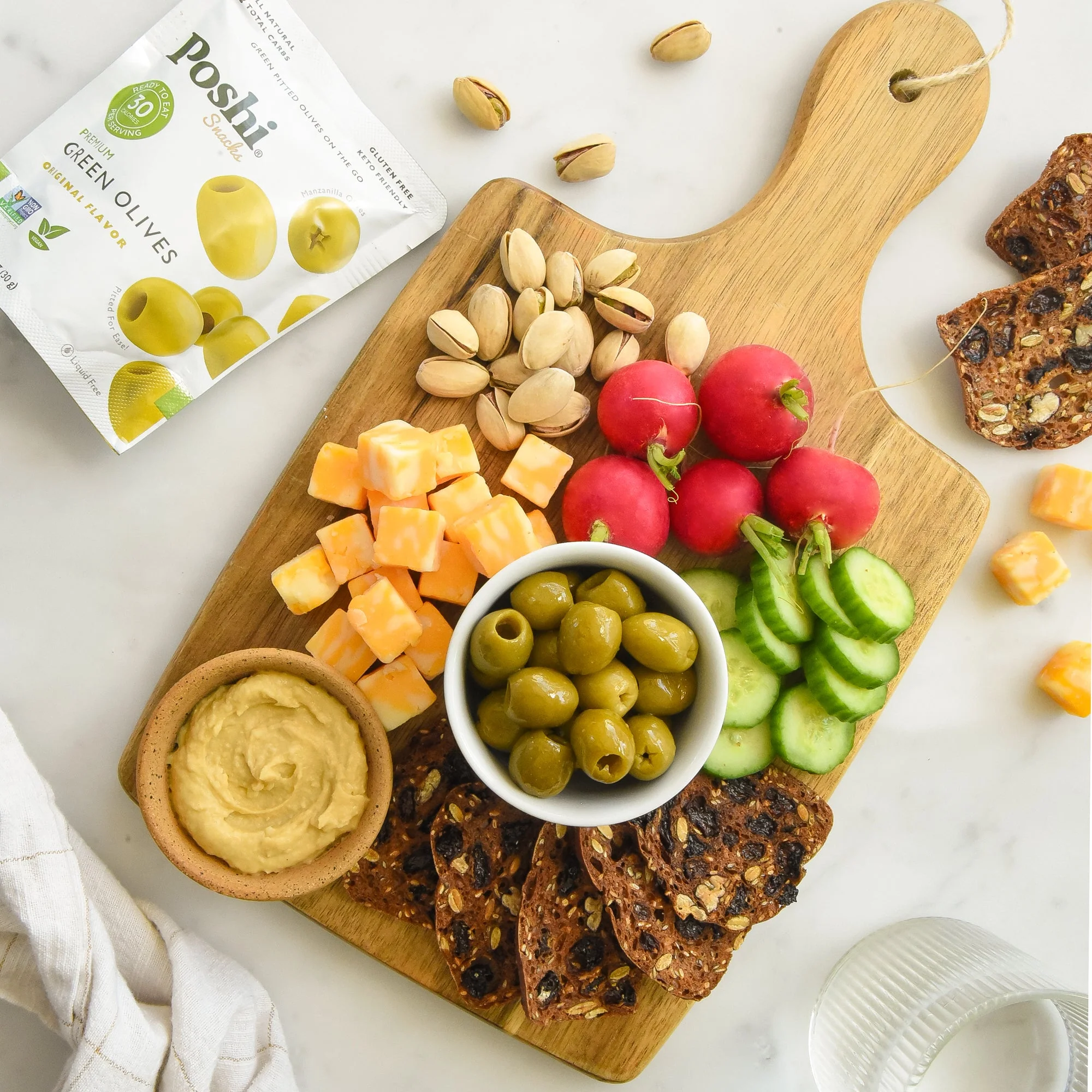 Pitted Green Olives Original Flavor - 10 Snack Packs (1.1 OZ/Pouch) - Image 6