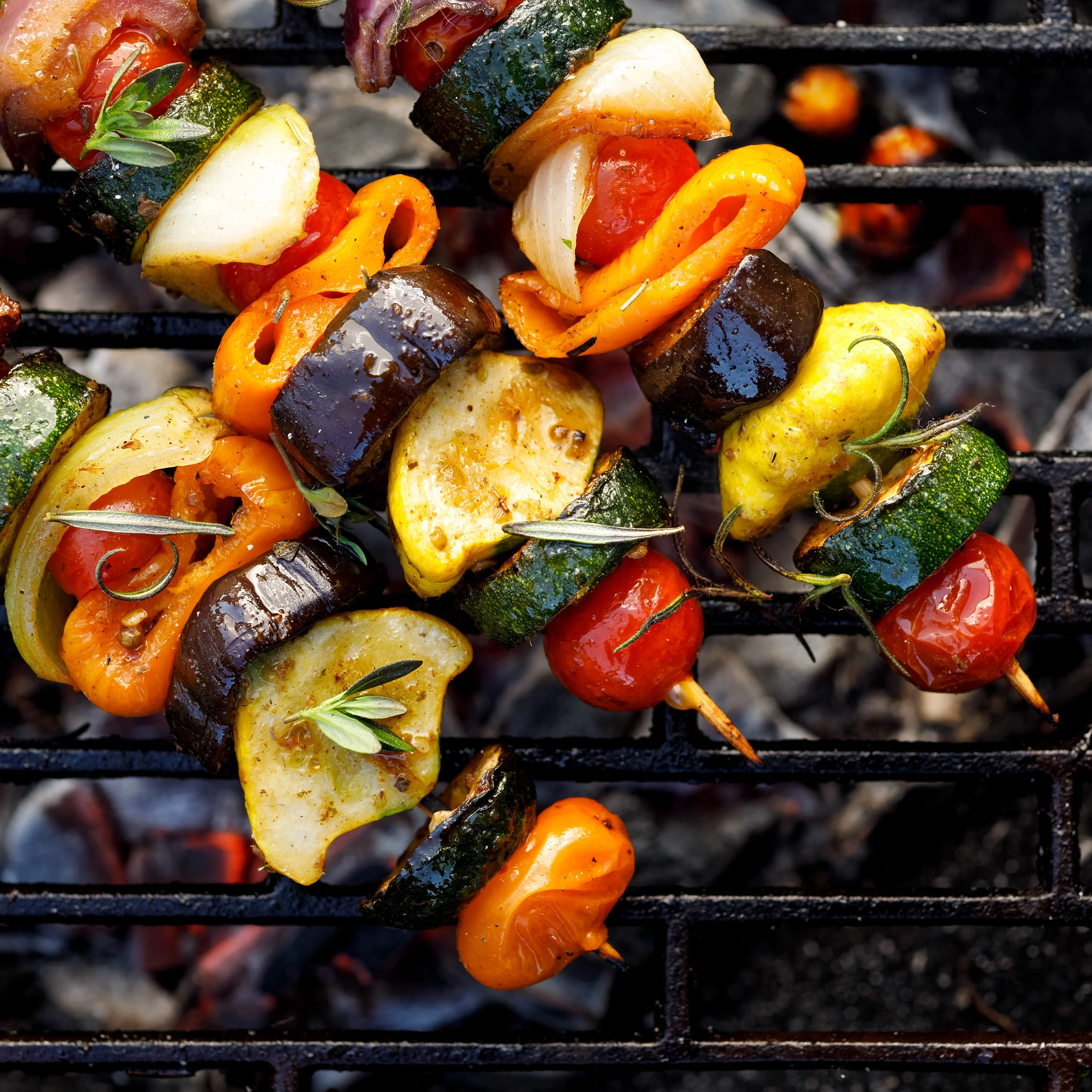 Salt, Pepper + Garlic Seasoning - Image 4