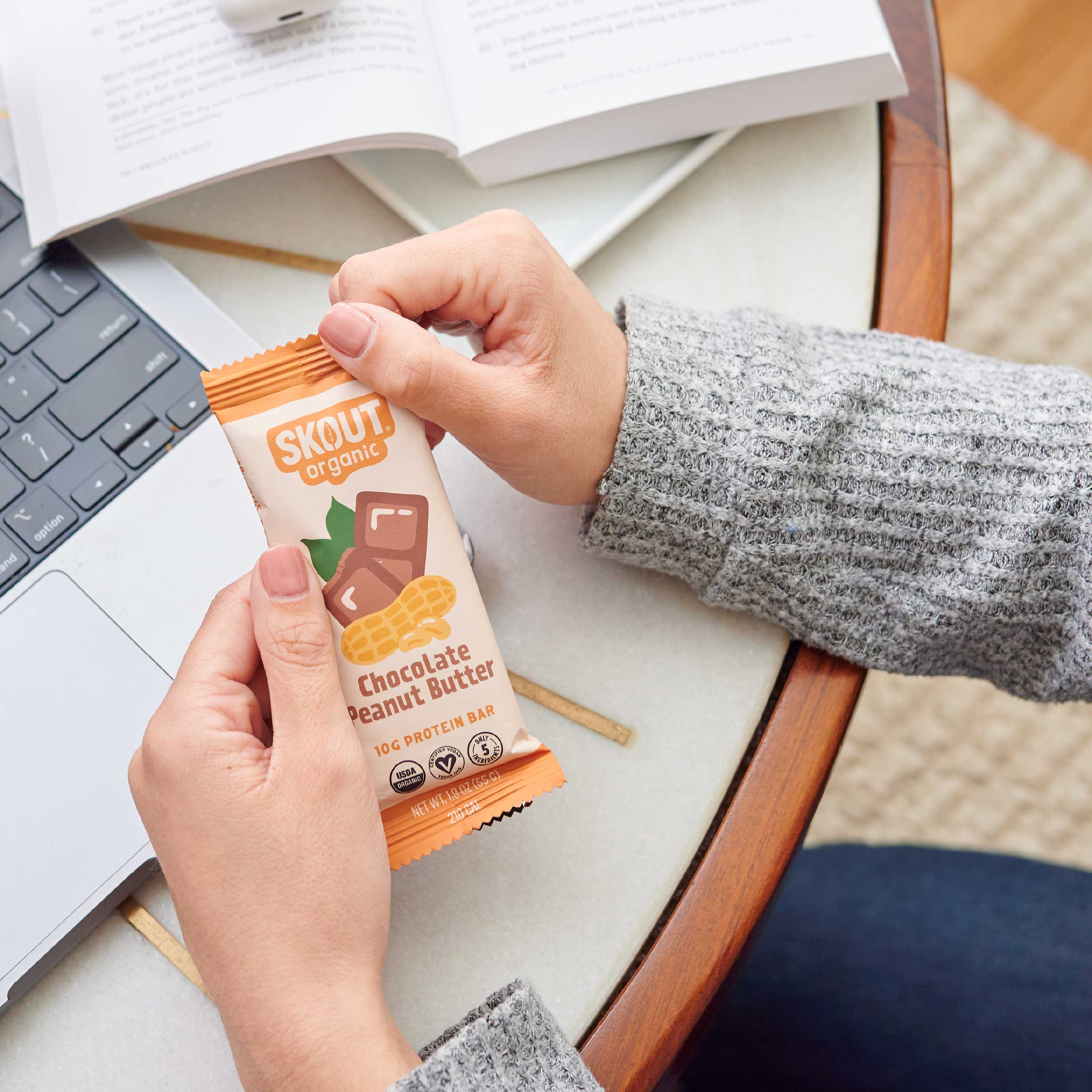 Skout Organic Chocolate Peanut Butter Protein Bar - Image 4