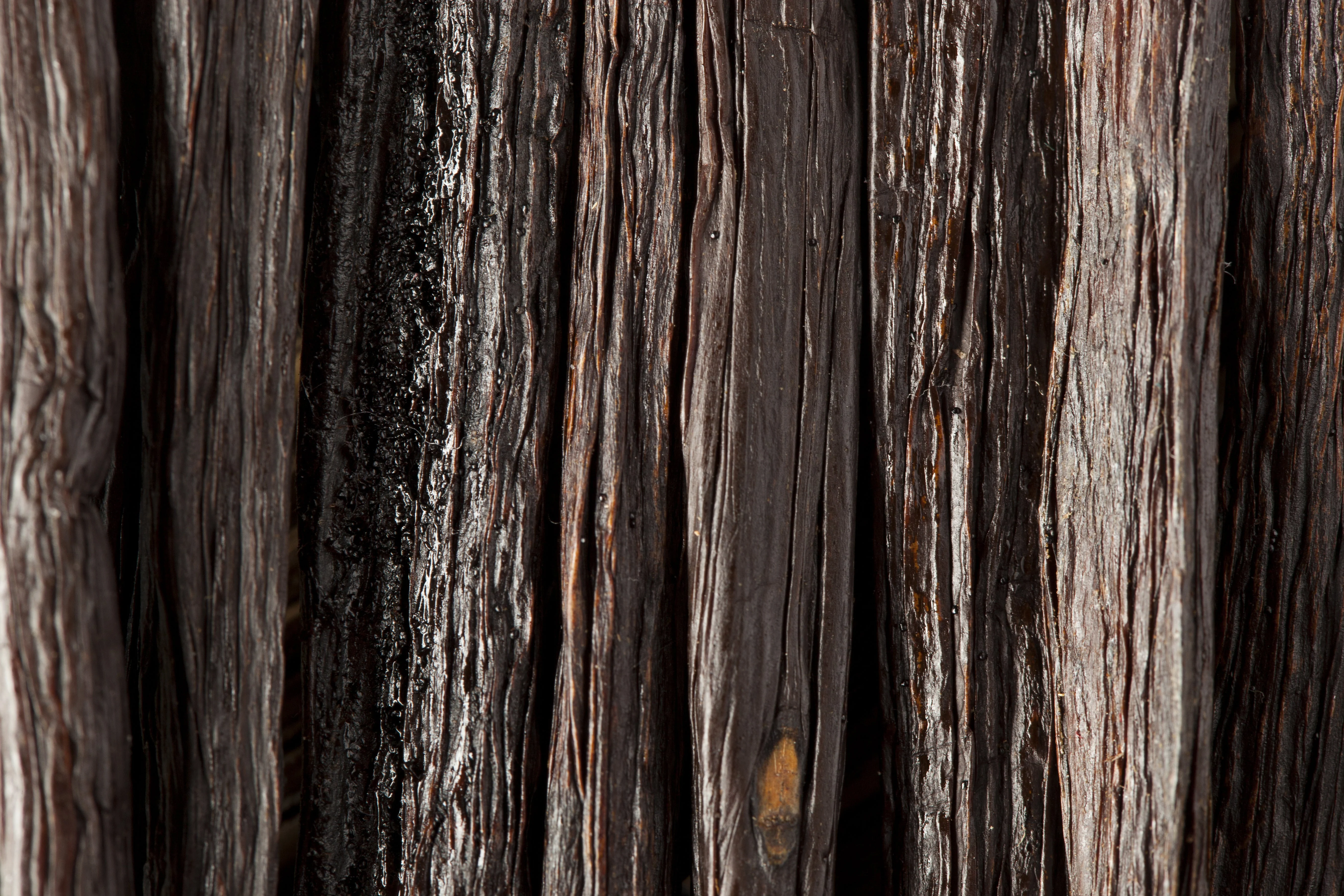 Ugandan Vanilla Beans - Grade A Whole Pods for Vanilla Extract Baking - Image 3