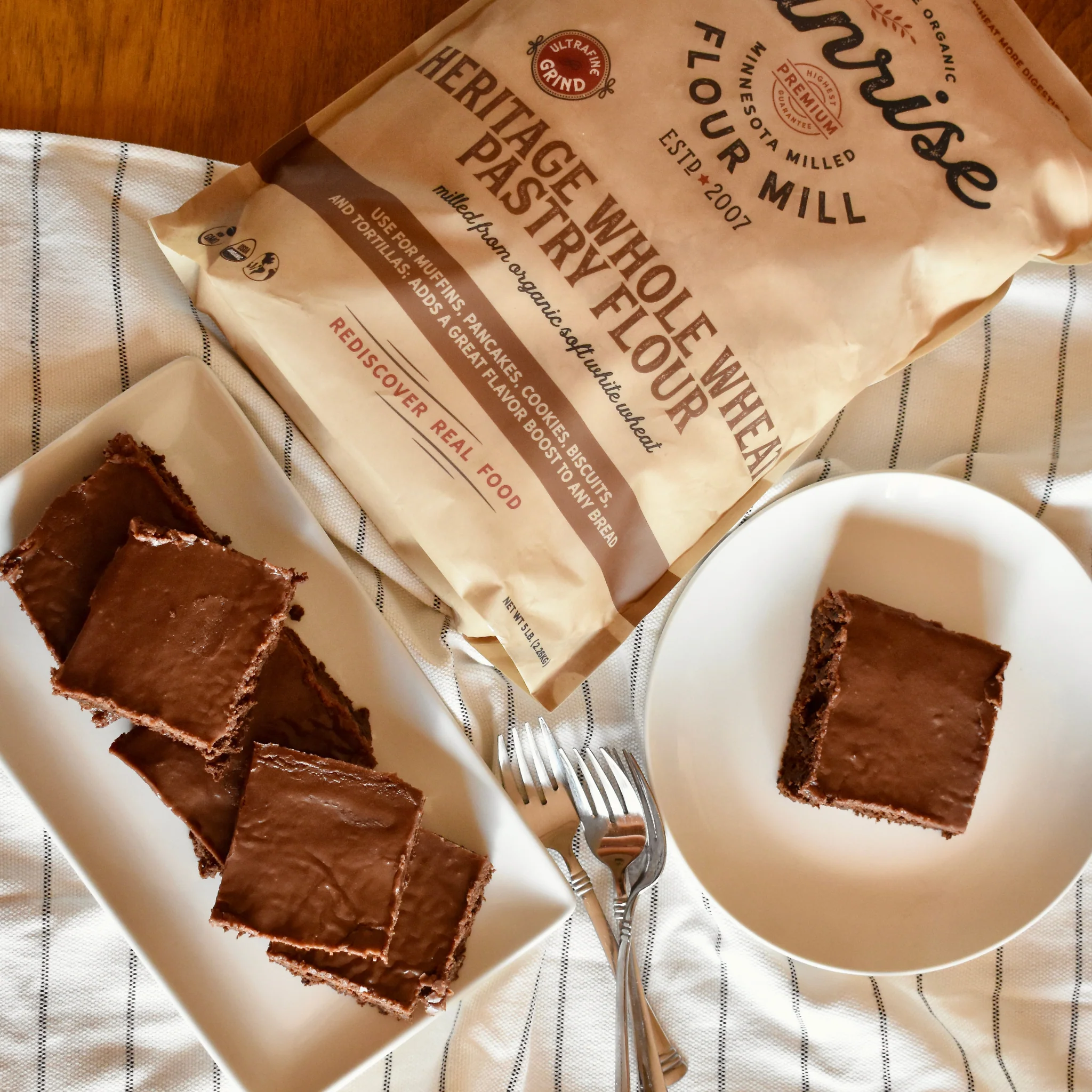 Heritage Whole Wheat Pastry Flour - Image 2